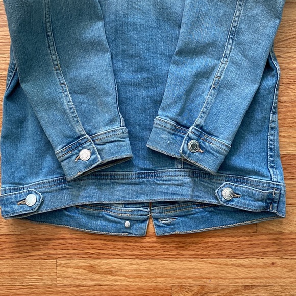 Dynamite Trucker Style Denim Jacket - Picture 5 of 9